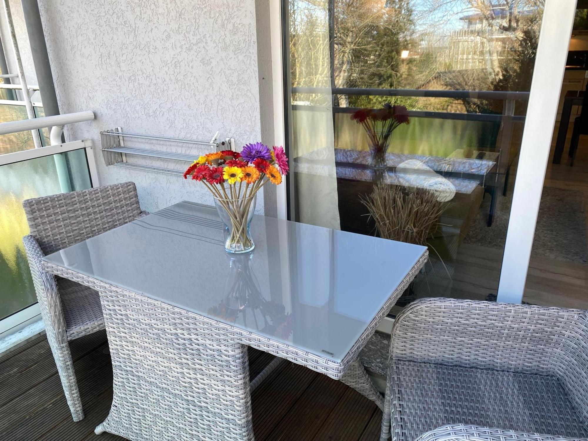 Yachthafenresidenz-Wohnung-7204-915 Kuehlungsborn Exterior photo